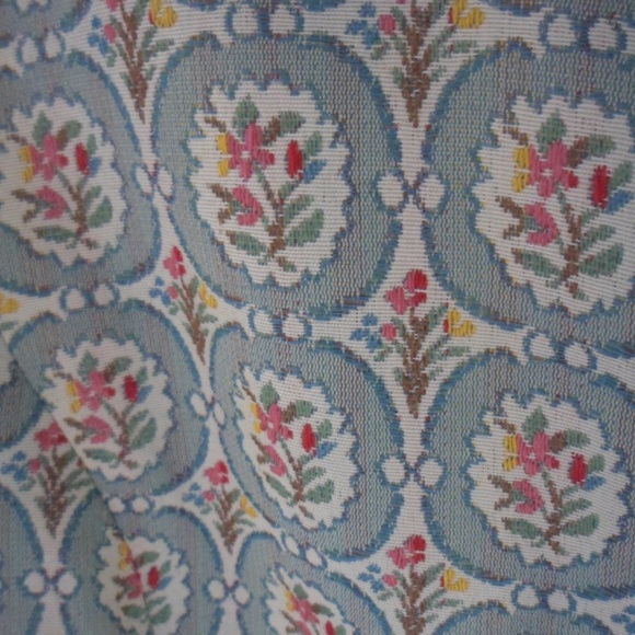 Short, unlined jacket by Caslon. - Picture 5 of 6